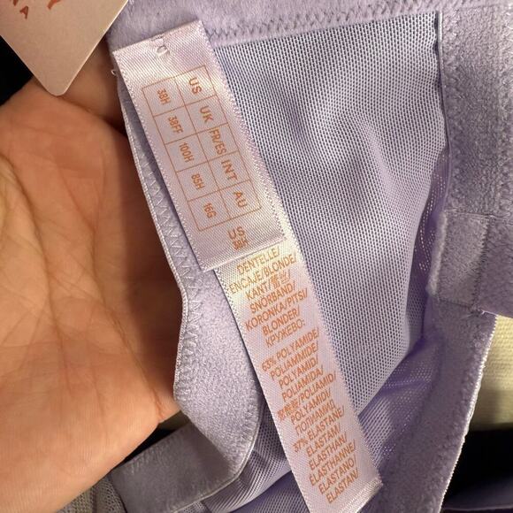 Savage X Fenty Women's Signature Script Unlined Lace Bra Lavender Size 38H - Picture 3 of 4
